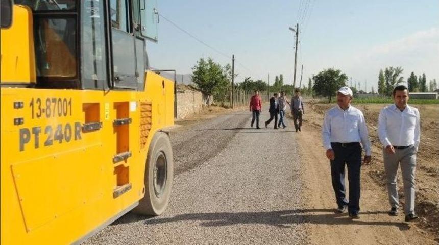 Niğde Amas Bağları Asfaltlandı