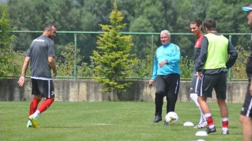 Balıkesirspor Bolu&rsquo;da P&uuml;r Neşe