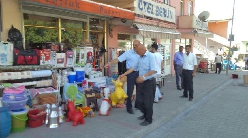 Zabıta Ekiplerinden Kaldırım Operasyonu