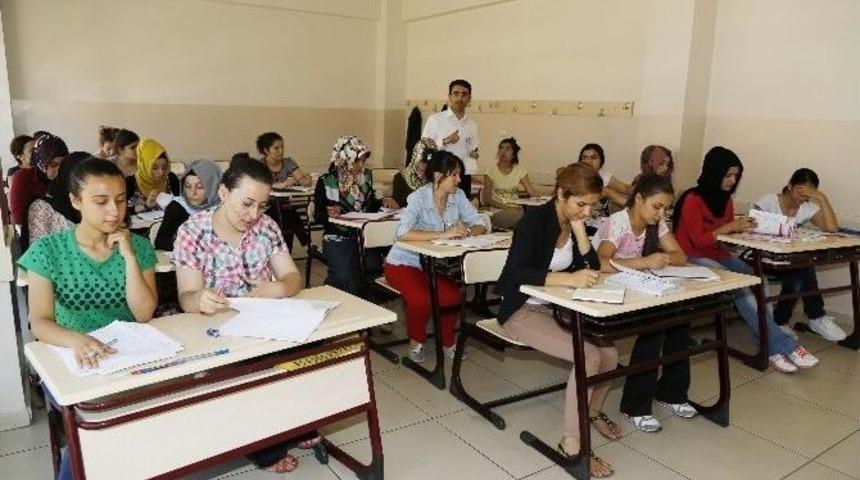 Kpss&rsquo;ye Gireceklere Şahinbey Belediyesinden &Uuml;cretsiz Hazırlık Kursu