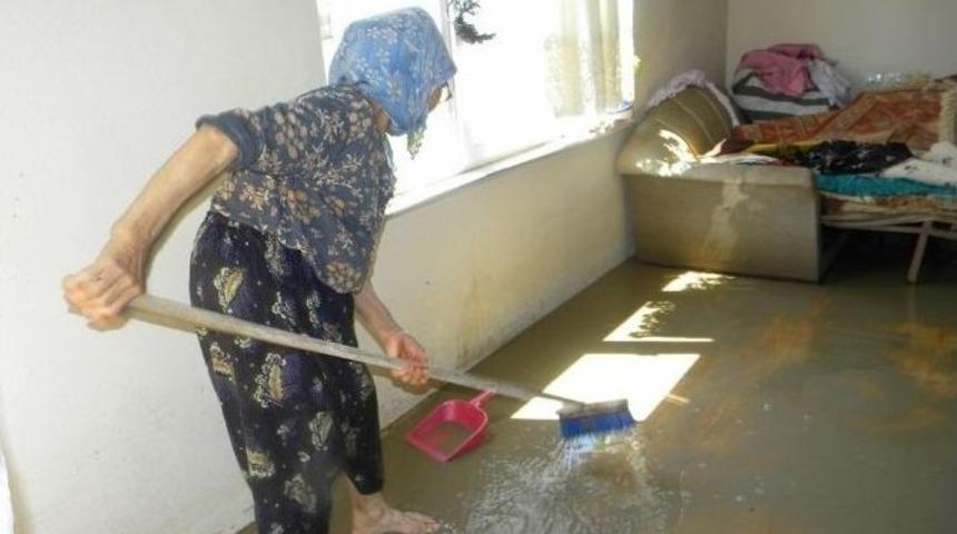 Edirne&rsquo;de &Ccedil;ekilen Sel Suları Sonrası Felaket G&ouml;z &Ouml;n&uuml;ne &Ccedil;ıktı