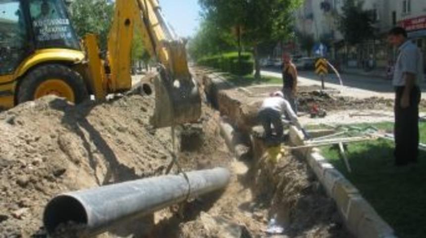 Elazığ'ın İ&ccedil;me Suyu Boruları Yenileniyor