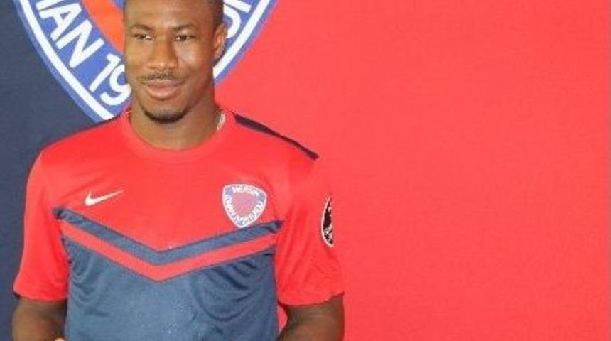 Mersin İdmanyurdu, Prejuce Nakoulma'yı Renklerine Bağladı