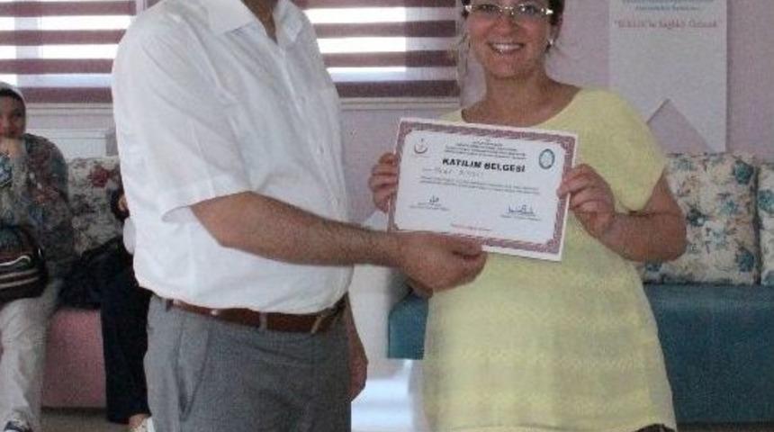 11 Anne Adayı Gebe Okulundan Mezun Oldu