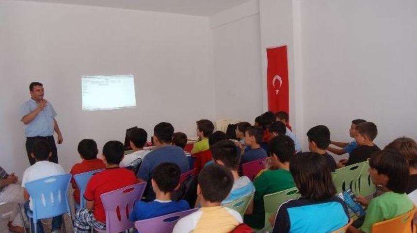 Lapseki&rsquo;de &Ouml;ğrencilere &lsquo;hasta Hakları Ve İlk Yardım&rsquo; Eğitimi Verildi