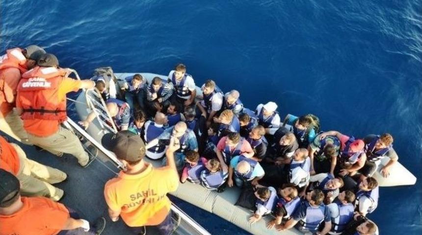 Ege Denizinde Sığınmacı Operasyonları