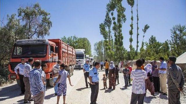 Ahlat’ta Yol Kapatma Eylemi