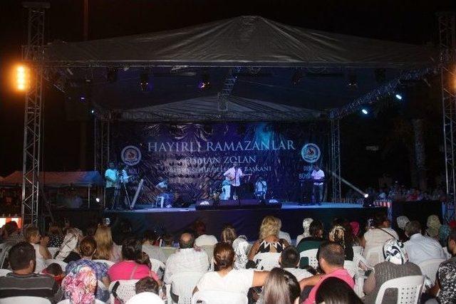 Suyun Işıkla Dansı Vatandaşların İlgisini Görüyor 1