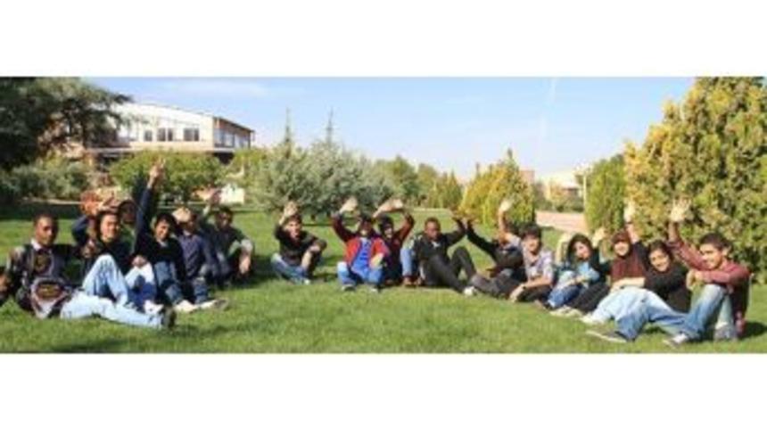 İn&ouml;n&uuml; &Uuml;niversitesi&rsquo;ne Bin 431 Yabancı &Ouml;ğrenci Başvurdu