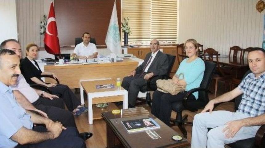 Sağlık&ccedil;ılardan Başkan Yazgı&rsquo;ya Ziyaret