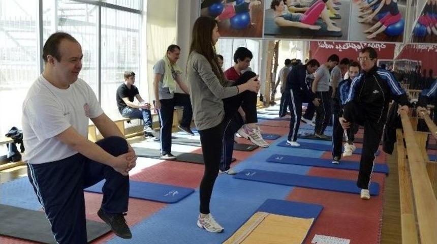 Tepebaşı&rsquo;da Engelli Ve Dezavantajlı Yurttaşlara &Ouml;zel Destek