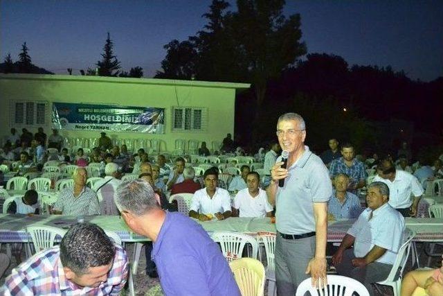 Başkan Tarhan Takanlı Mahallesi nde İftara Katıldı 1