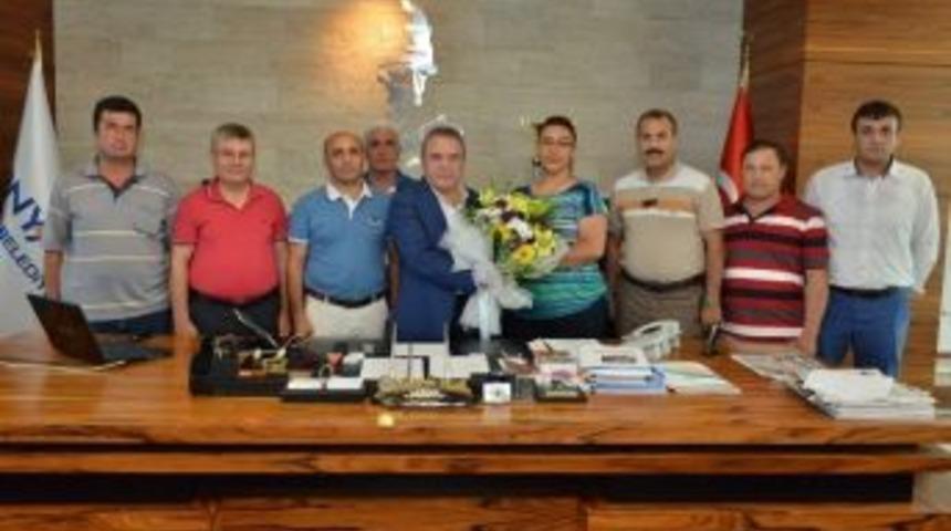 Belediye İş&rsquo;ten Başkan B&ouml;cek&rsquo;e Teşekk&uuml;r