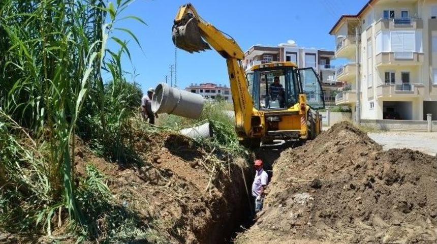 Manavgat&rsquo;ta Yağmur Suyu Hattı Yenileniyor