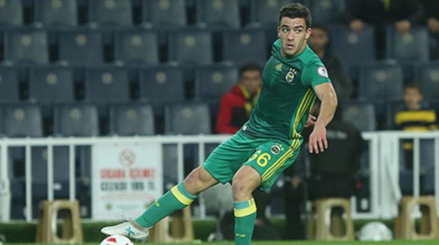 Fenerbah&ccedil;eli futbolcu Oğuz Kağan G&uuml;&ccedil;tekin i&ccedil;in 3 milyon Pound'luk teklif