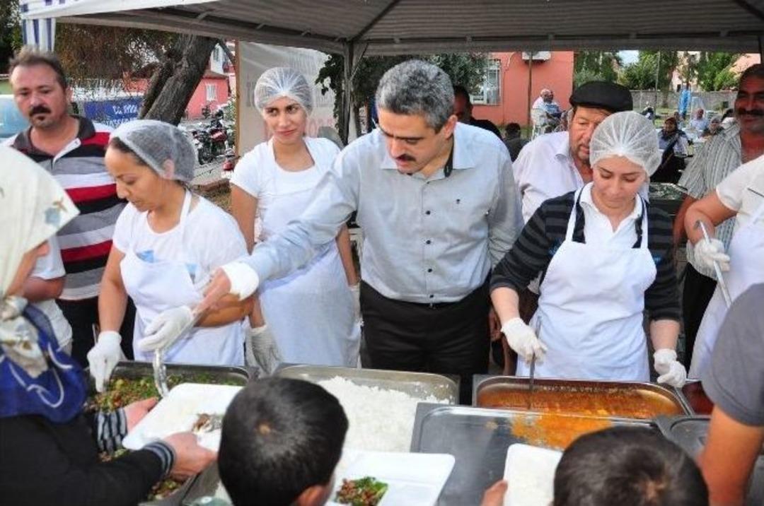 Başkan Alıcık, İftarını Vatandaşlarla Yaptı