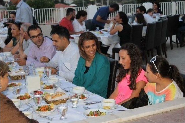 Kaymakam Becel: &ldquo;dualarımız Akan Kanın Durması İ&ccedil;in&rdquo; 1