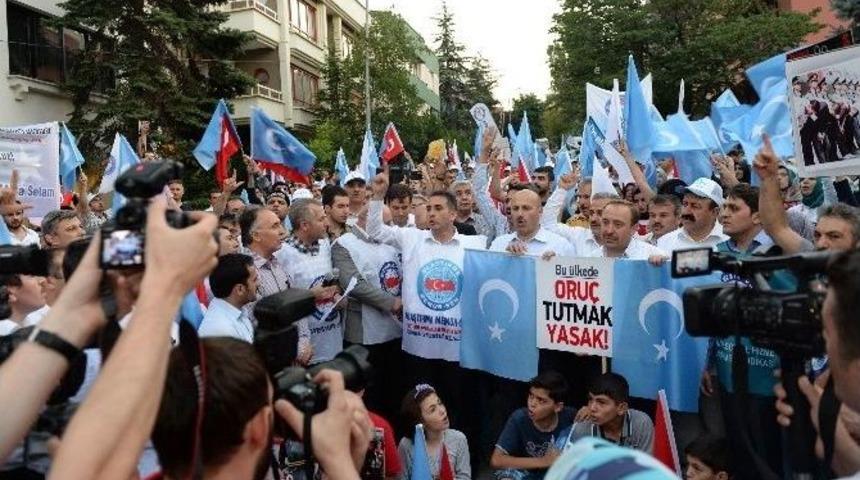 Memur-sen&rsquo;den Doğu T&uuml;rkistan&rsquo;a Destek Eylemi