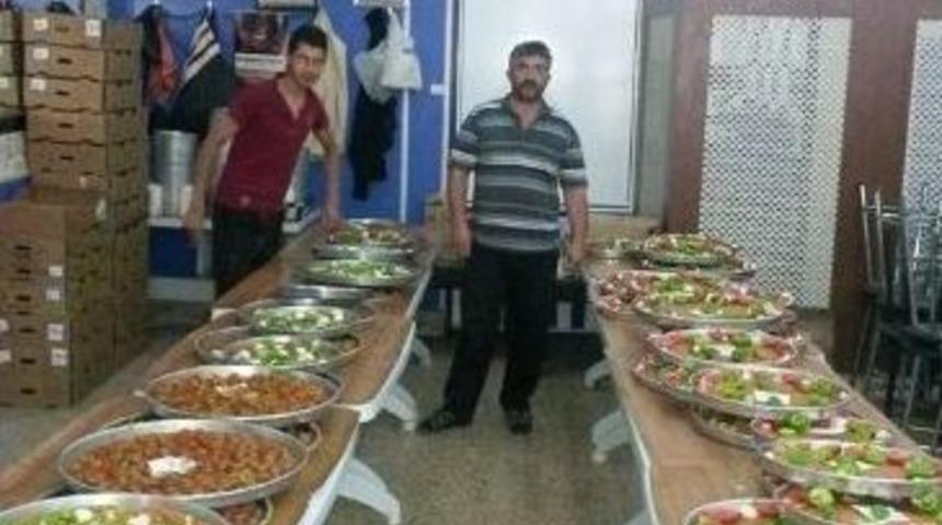 İftar Sofralarını Meşhur &ldquo;kilis Tava&rdquo; S&uuml;sl&uuml;yor