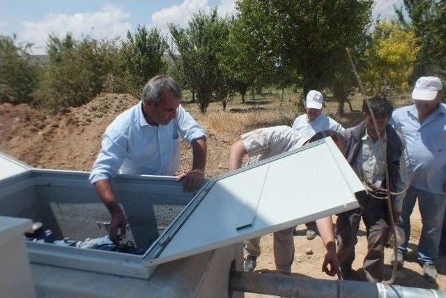 Ak Parti İl&ccedil;e Başkanı Yıldıran, Sulama Projesini İnceledi 2