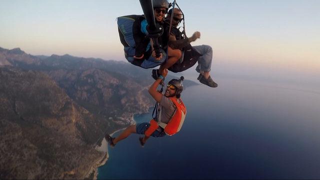 G&ouml;ky&uuml;z&uuml;nde d&ouml;vme yaptı 2