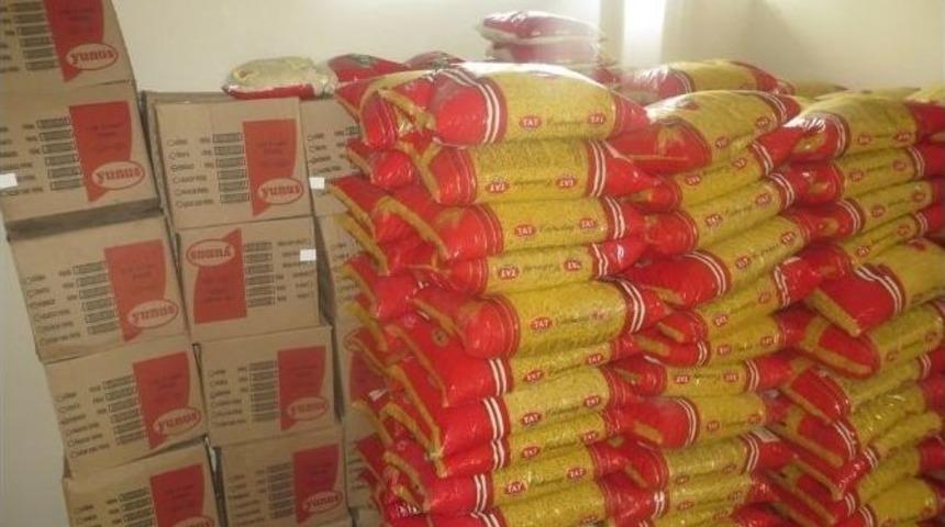 Arpa&ccedil;ay Kaymakamlığı Yoksul Vatandaşları Unutmadı