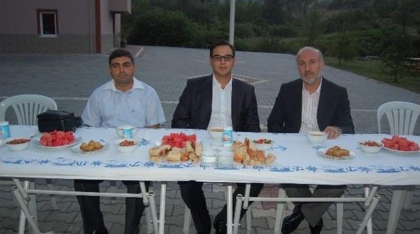 Şehit Aileleri M&uuml;ft&uuml;l&uuml;ğ&uuml;n İftarında Buluştu