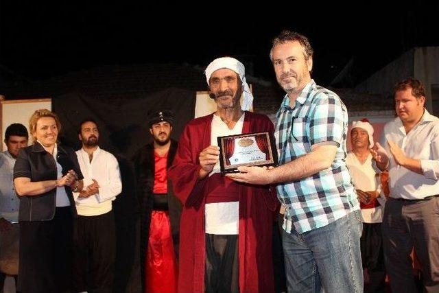 Köy Tiyatrolarının Son Durağı Yağcılar Köyü Oldu 1