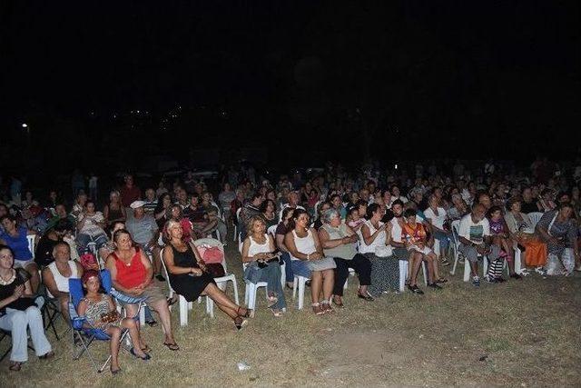 Foça’da Türkü Dolu Akşam 1