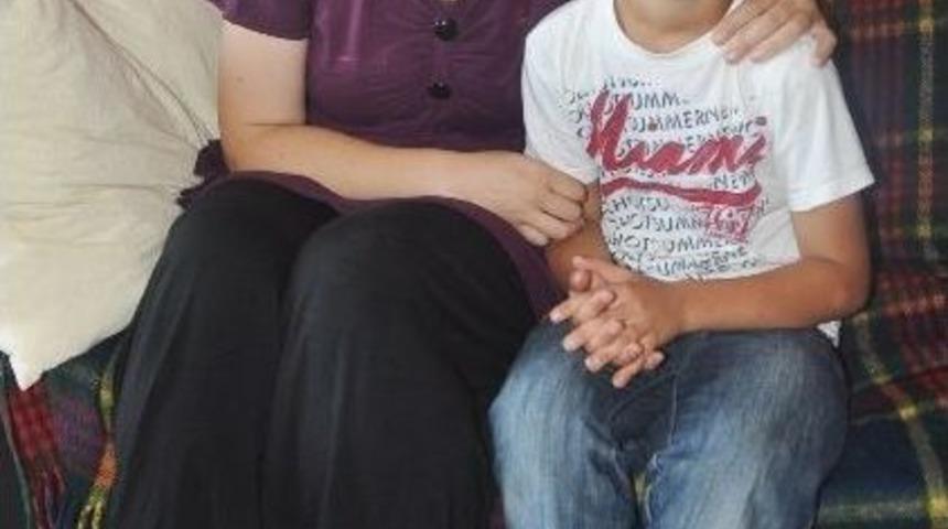 (&ouml;zel Haber) Avusturyalı Karısını Eşya Taşıma Bahanesiyle Kandırıp Ka&ccedil;tı