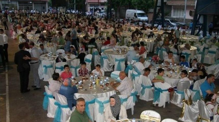 Başkan Dişli, &ldquo;adapazarı&rsquo;nda Ramazan, Hoşg&ouml;r&uuml; Ve Kardeşliktir&rdquo;
