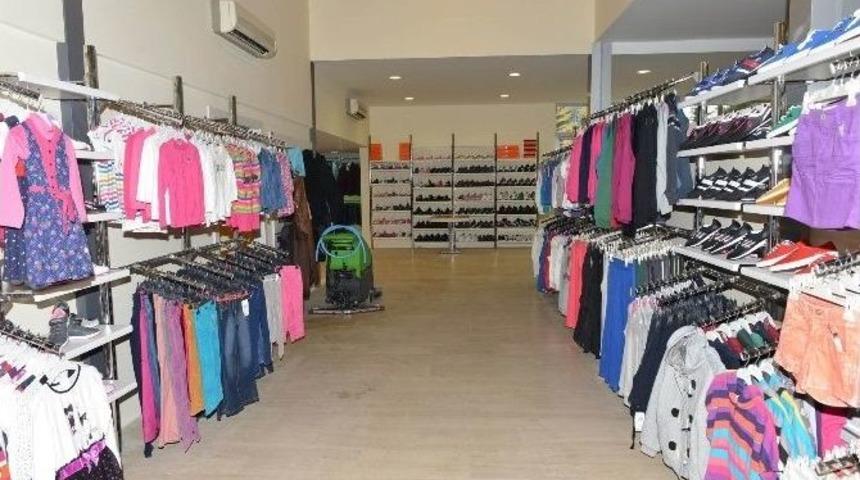 Sosyal Market Projesi Ramazanda Yoğun Mesaisine Devam Ediyor