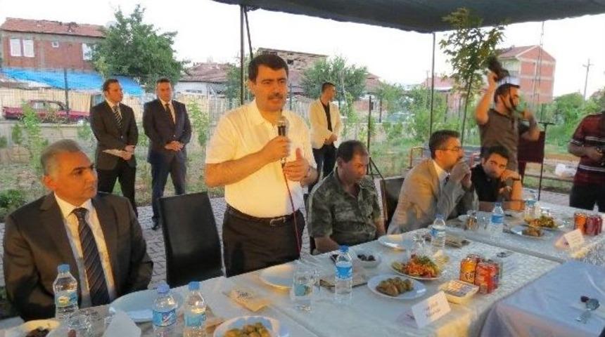 &Ccedil;evik Kuvvet Ve &Ouml;zel Harekat Polisine İftar