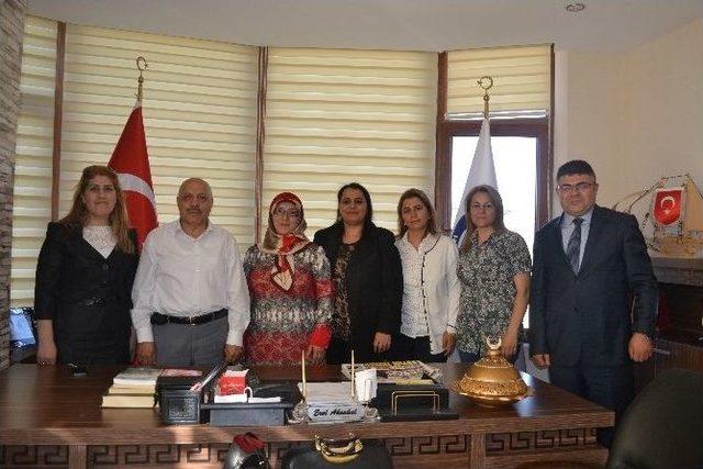 Hak İş Konfederasyonu Genel Başkanı Arslan: &lsquo;&rsquo;taşeron İş&ccedil;i D&uuml;zenlemesi &Ouml;nemli Bir Adım Fakat Yeterli Değil&rsquo;&rsquo; 3