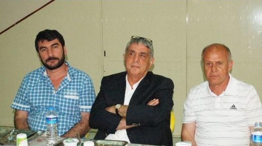 Ak Parti Buca'da İftar Proğramı D&uuml;zenledi
