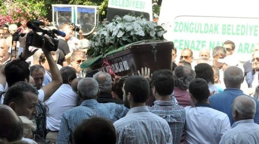 Avukat G&uuml;rda, Son Yolculuğuna Uğurlandı