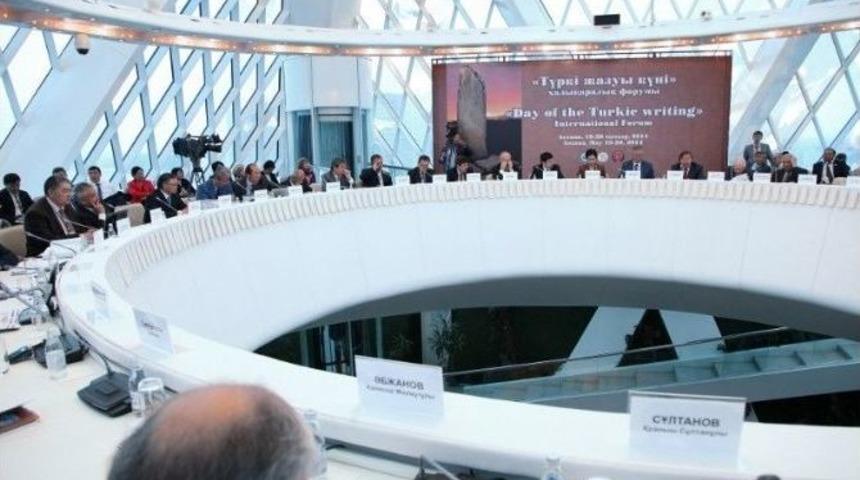Kazakistan&rsquo;da T&uuml;rk Yazı G&uuml;n&uuml; Uluslararası Forumuna Destek