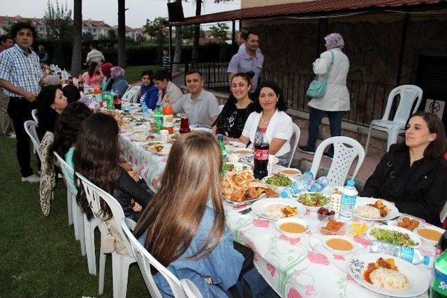 Meteoroloji 3. B&ouml;lge M&uuml;d&uuml;rl&uuml;ğ&uuml;&rsquo;nde İftar Programı 1