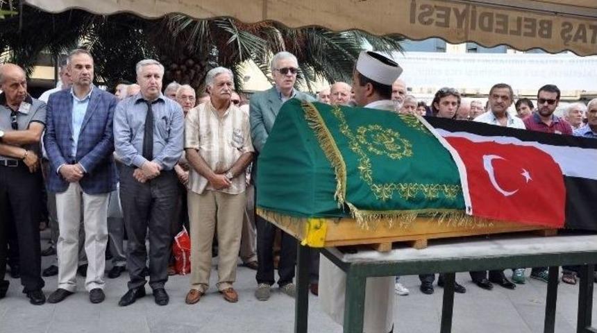 Ethem Karpat Son Yolculuğuna Uğurlandı