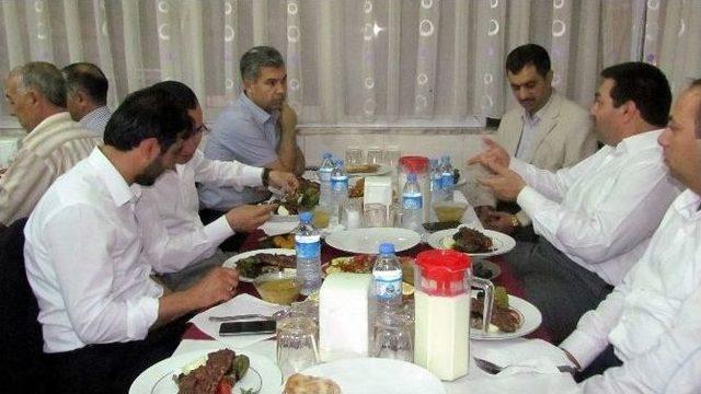 Siverek Din-bir-sen den İftar Yemeği 1