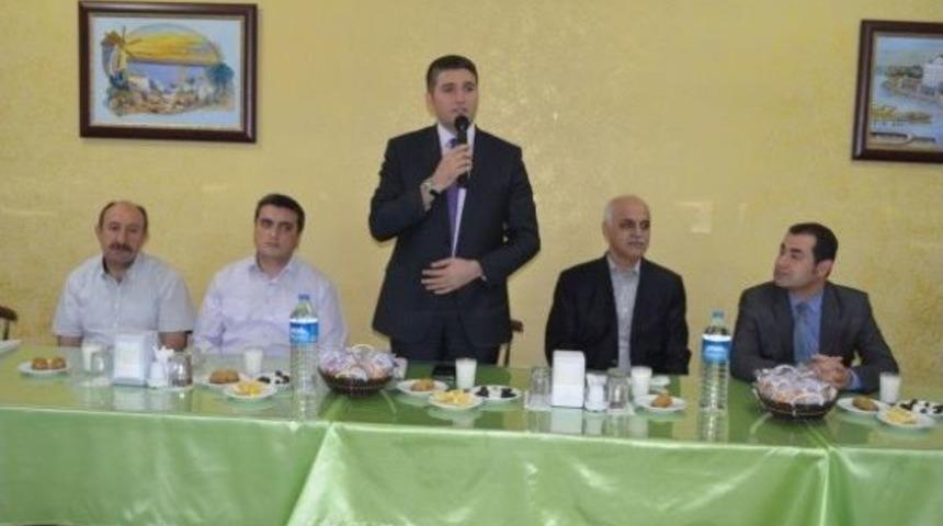 M&uuml;ft&uuml;l&uuml;k, Huzurevi&rsquo;nde İftar Programı Yaptı