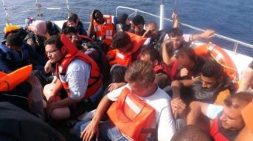 Korkun&ccedil; İddia: "yunanlılar G&ouml;&ccedil;menleri Sahile Yakın Yerde Denize Attı"