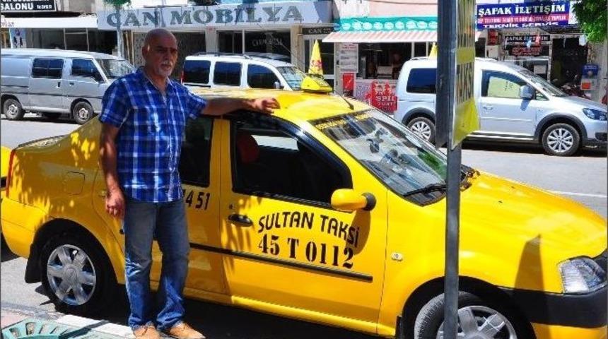 &Ouml;ğretmenlikten Taksiciliğe