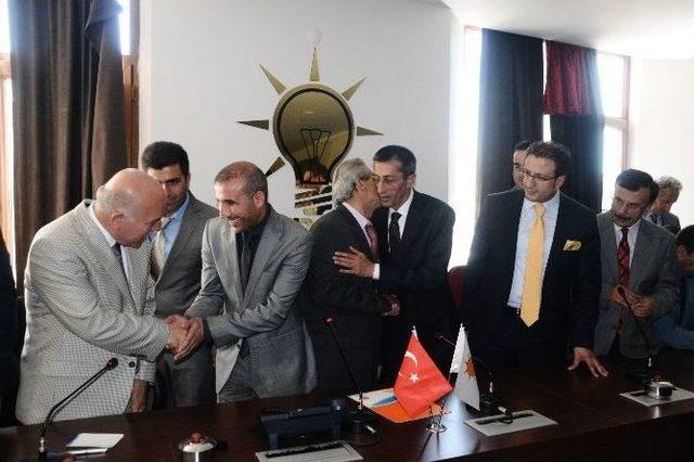 Ak Parti Erzurum İl Teşkilatının Yeni Yönetimi Açıklandı