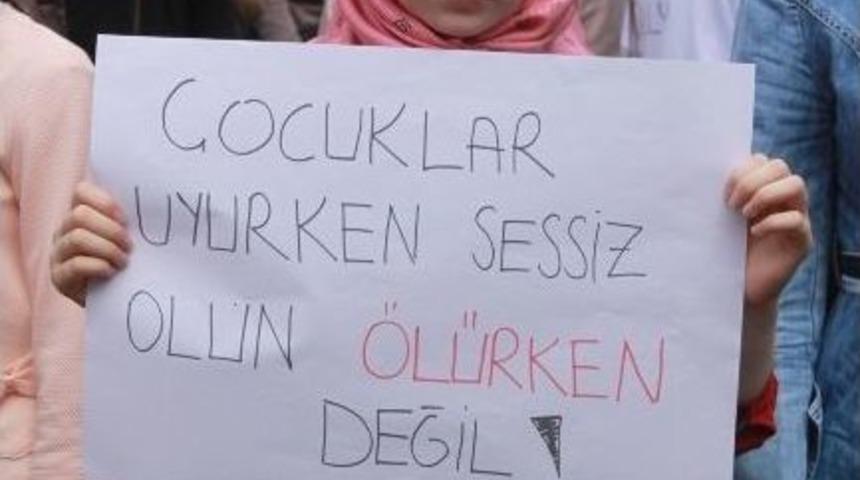 İsrail&rsquo;in Gazze Saldırısı Kocaeli&rsquo;de Protesto Edildi