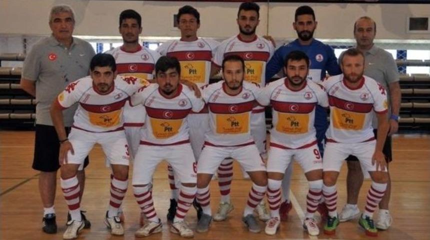 Om&uuml; Futsal Takımı Avrupa Yolunda