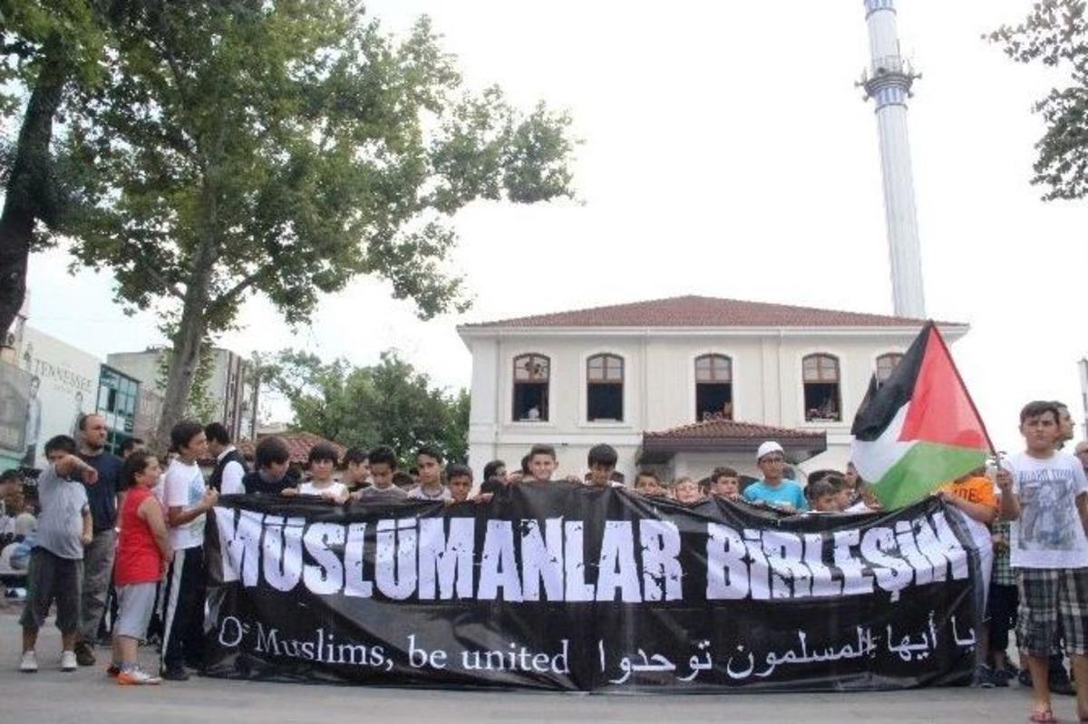 İsrail Bayrağının Yakıldığı Eylemde Gerginlik