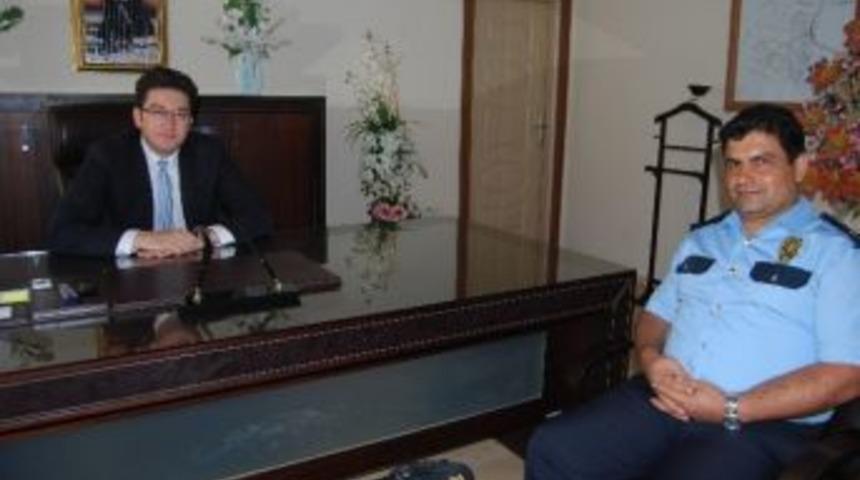 Kula'nın Yeni Emniyet M&uuml;d&uuml;r&uuml; Kaymakam Hakyemez&rsquo;i Ziyaret Etti