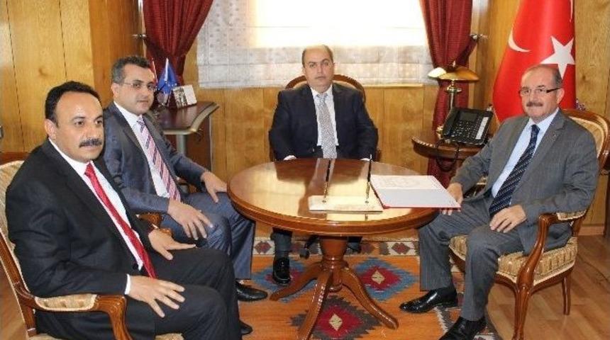 Kmtso Başkanı Karak&uuml;&ccedil;&uuml;k&rsquo;ten Eğitime Dev Destek