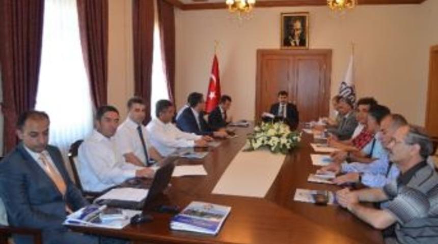 Vali Şahin Siyasi Parti İl Temsilcileri İle Biraraya Geldi